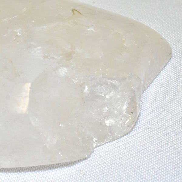 Special Price-Crystal Cat Heads - WHYTE QUARTZ